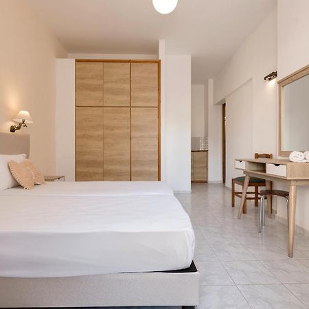 Holidays Studios & Apartments Laganás Eksteriør bilde