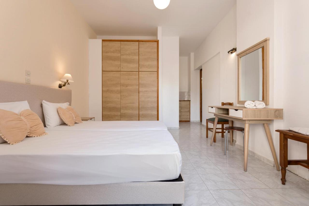 Holidays Studios & Apartments Laganás Eksteriør bilde